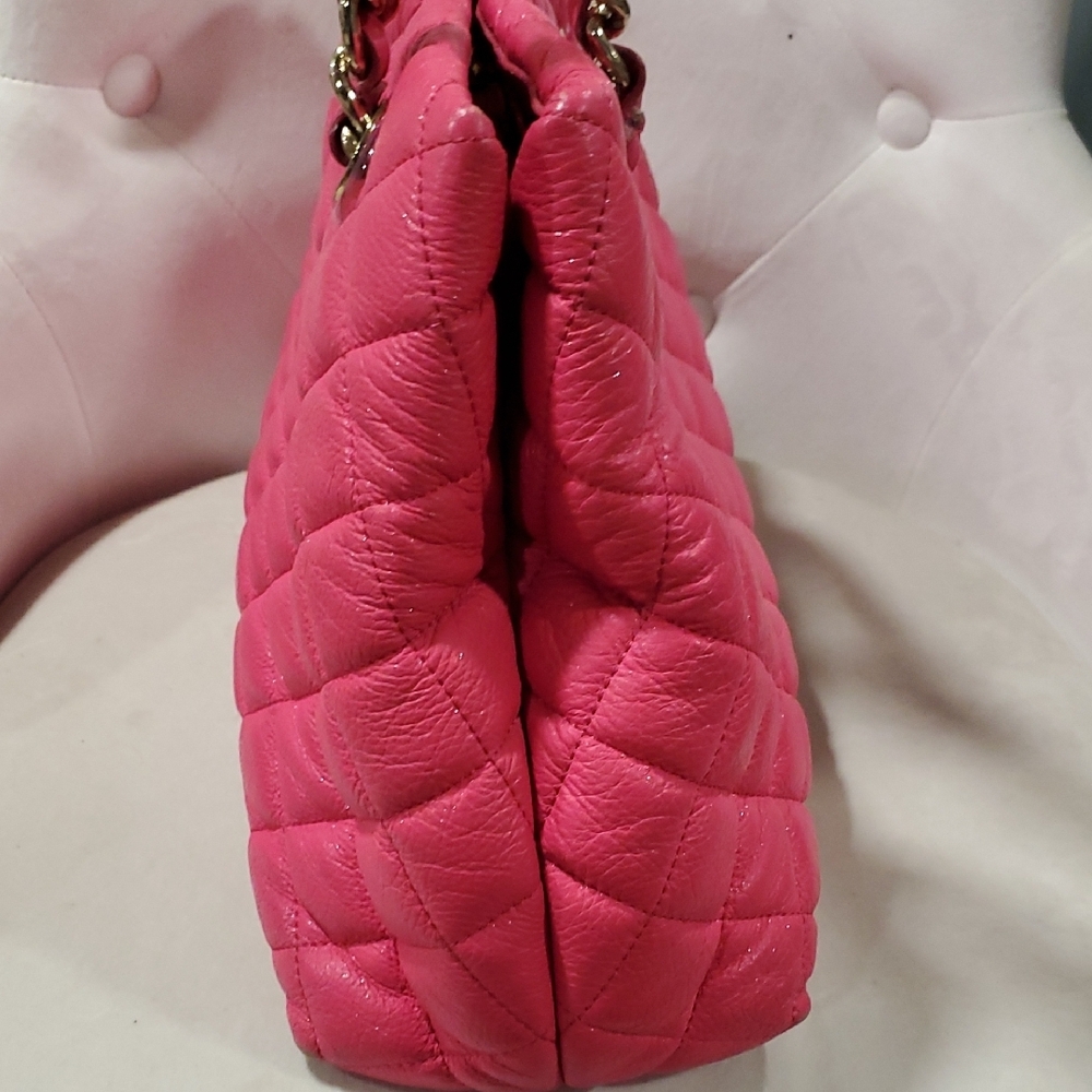 Kate Spade Emerson  Pink Quilted Barbiecore Shoulder Bag with Gold Chain - Picture 14 of 16
